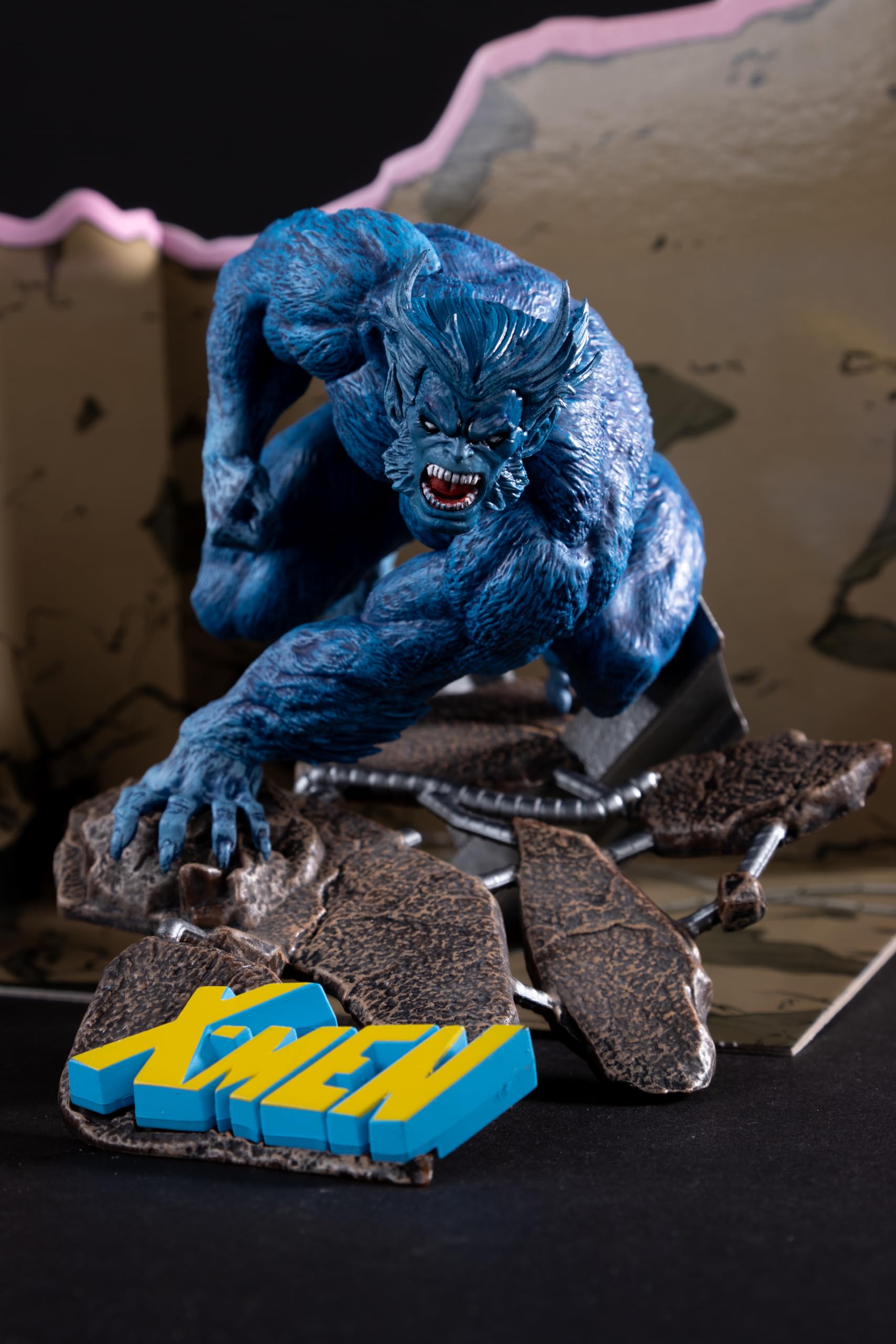 McFarlane Marvel Beast statua 1:10 con scena X-Men #1