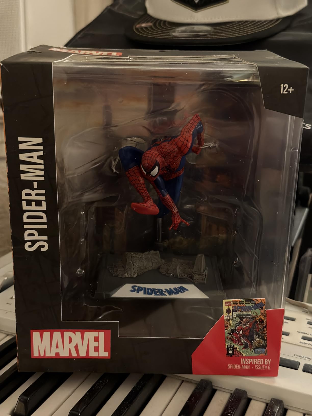 McFarlane Marvel Spider-Man #6 statuetta 1:10 con scena