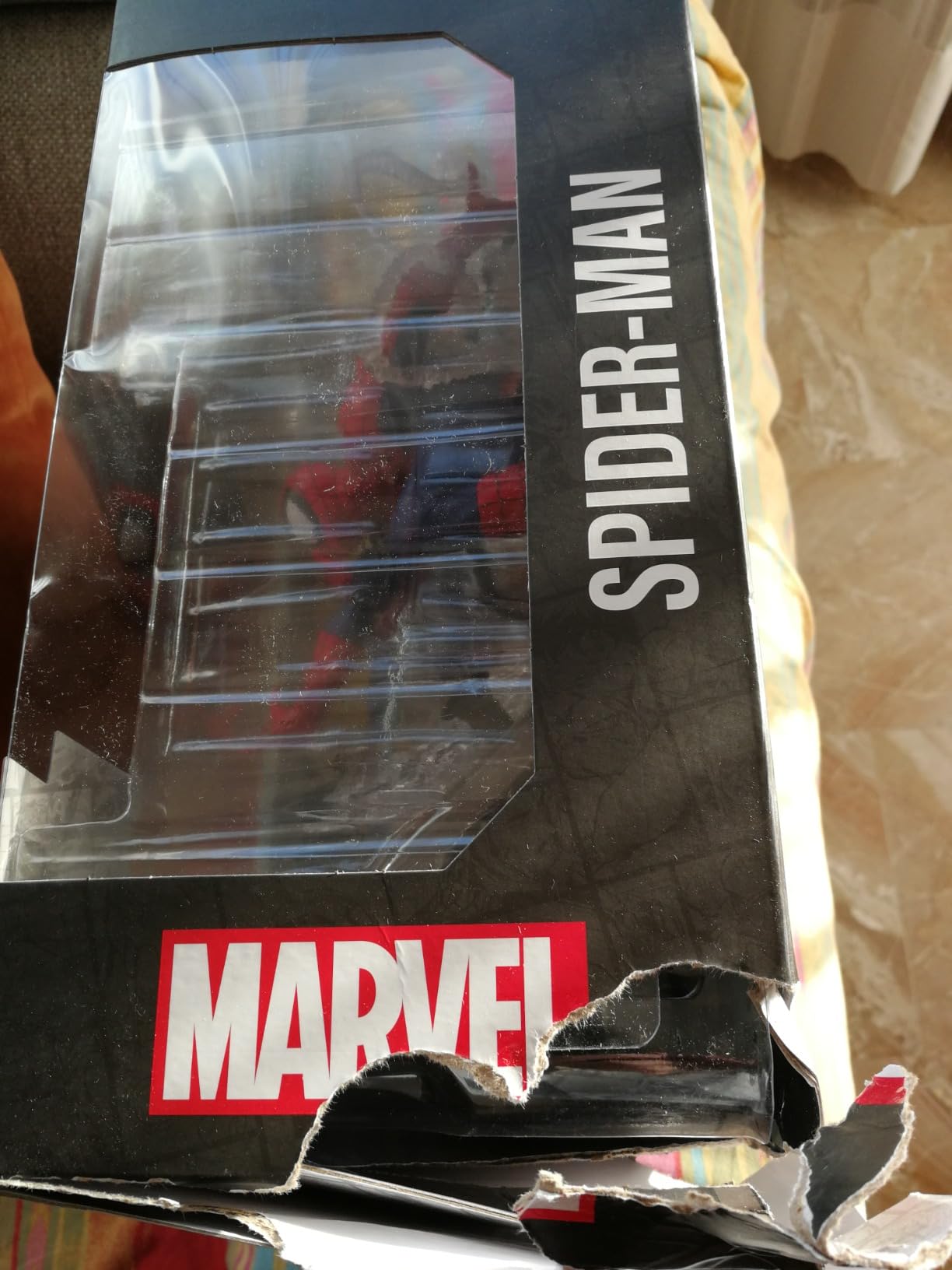 McFarlane Marvel Spider-Man 1:6 statua Amazing 301 con fumetto