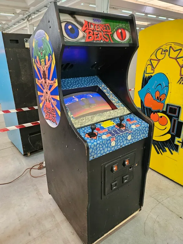 Arcade Story Leggende Arcade Altered Beast libro Sega
