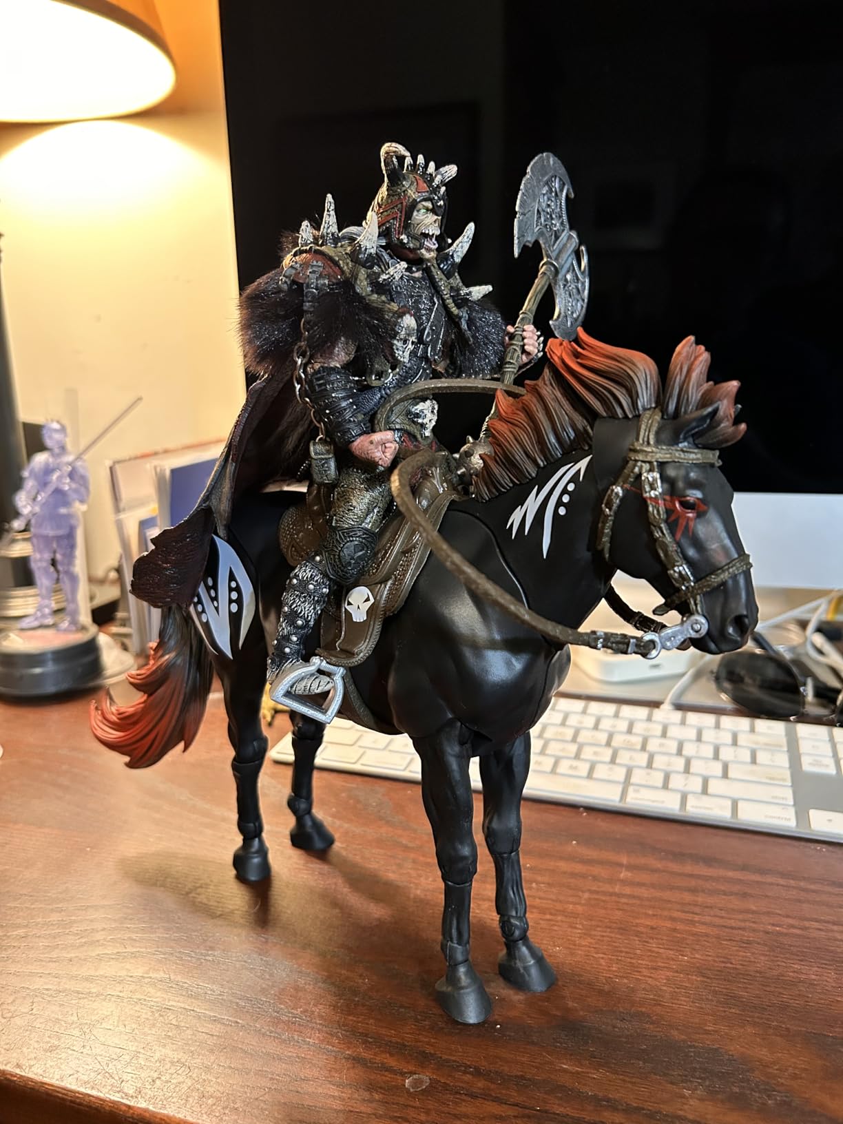 McFarlane Spawn Bloodaxe con cavallo action figure 17,8 cm 2-pack