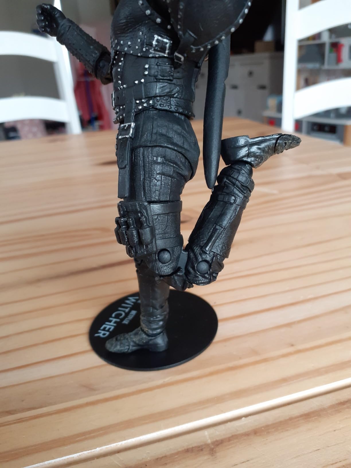 McFarlane Witcher Geralt Rivia action figure 18 cm con spada