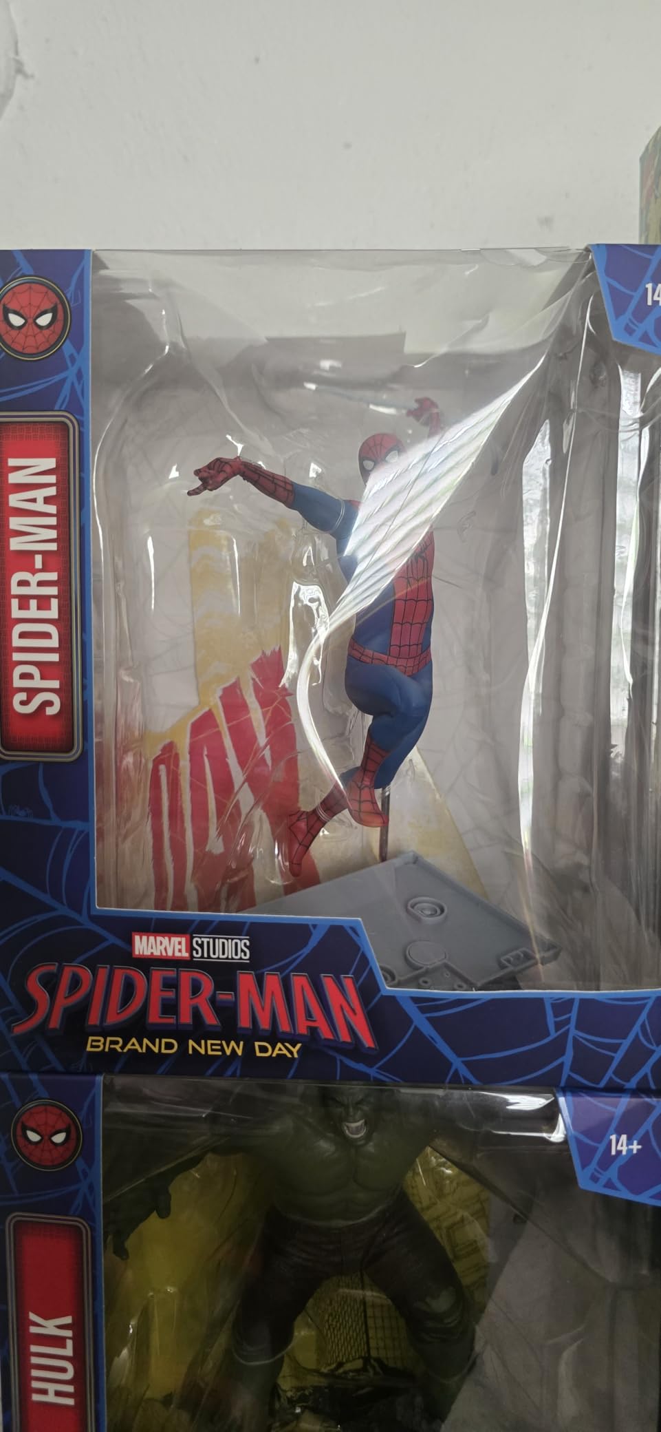 McFarlane Marvel Spider-Man New Day statua 1/10 da collezione