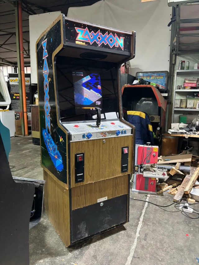 Arcade Story Zaxxon cabinato arcade sparatutto isometrico
