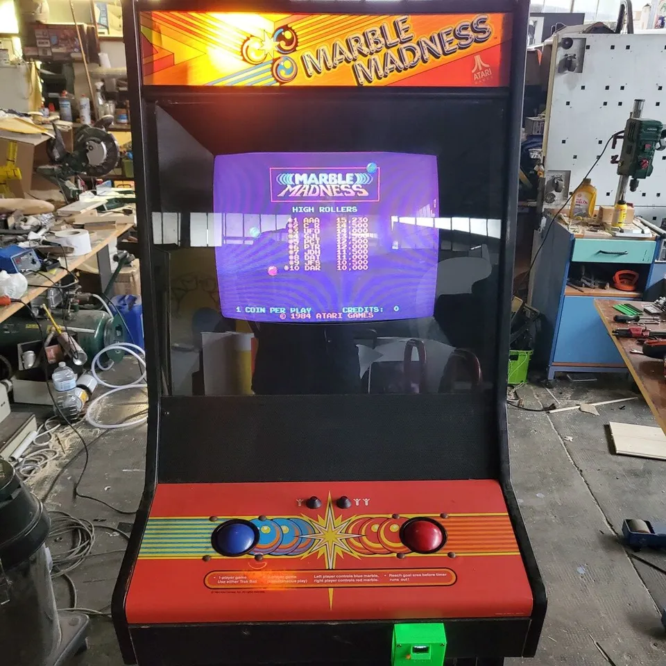 Arcade Story Arcade Marble Madness cabinato arcade trackball