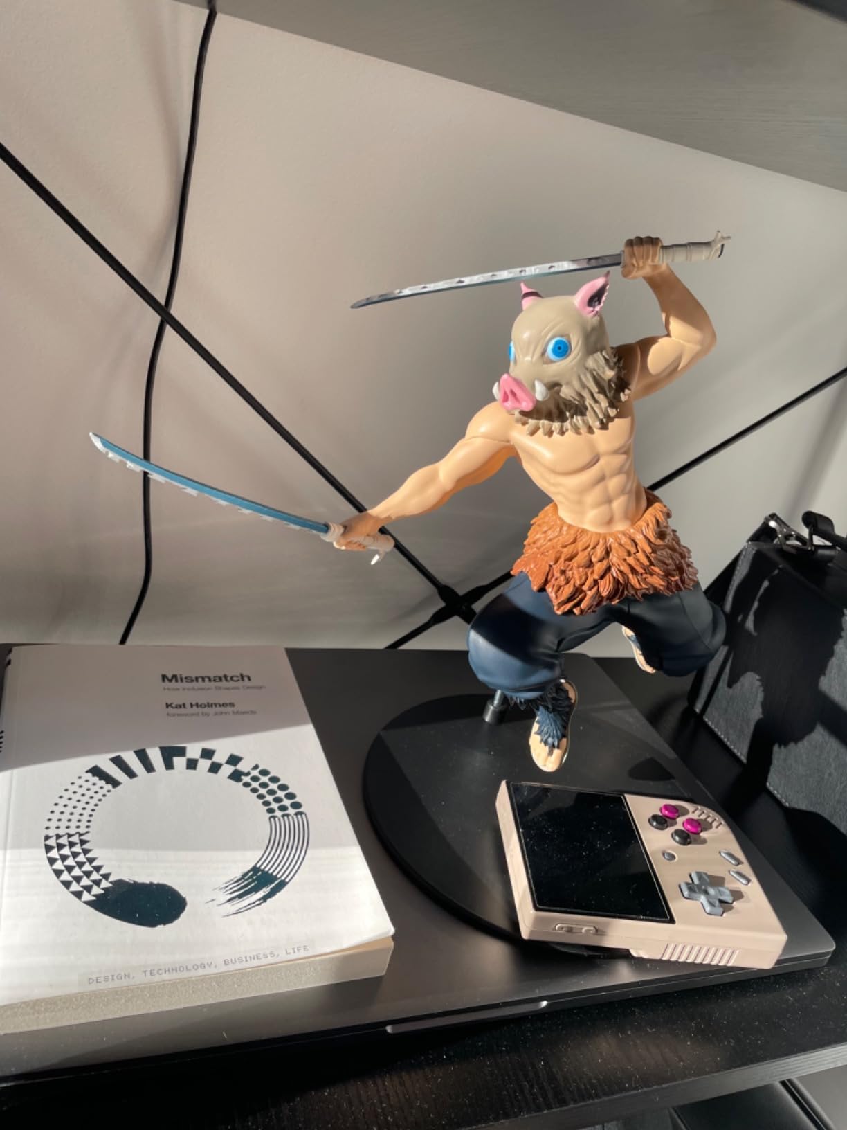 McFarlane Demon Slayer Inosuke figure 30,5 cm maschera