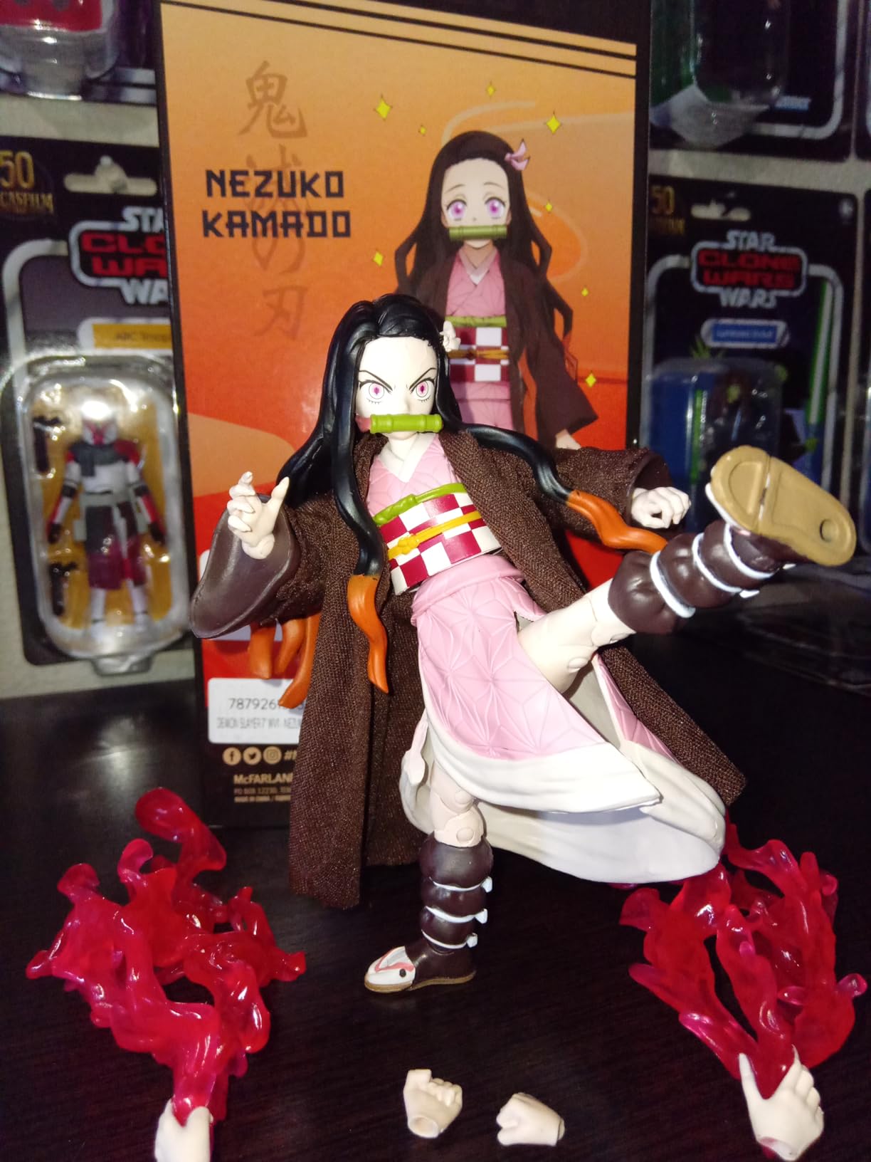 McFarlane Demon Slayer Tanjiro action figure mega 30 cm