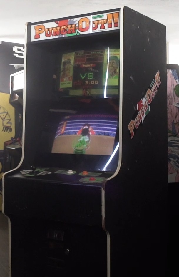 Arcade Story Arcade Punch-Out Cabinato Arcade Nintendo 1984