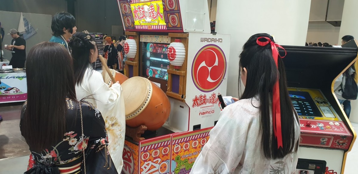 Arcade Story Arcade Taiko no Tatsujin libro musicale 2001