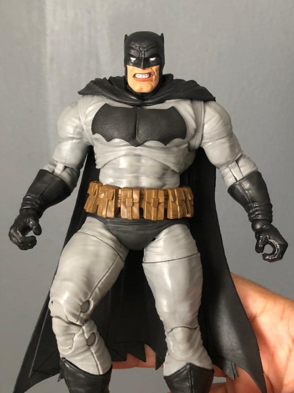 McFarlane DC Multiverse Dark Knight Returns Robin action figure 17,8 cm