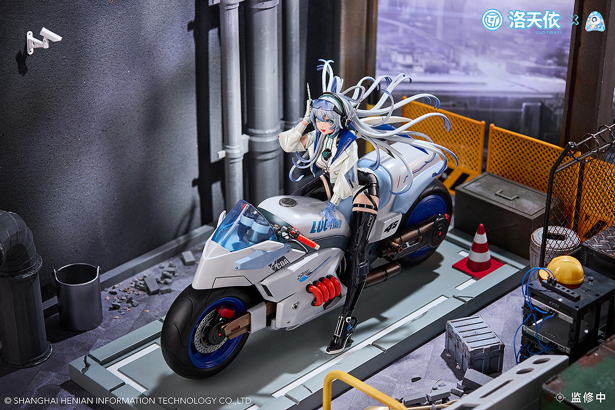 A Dimension Luo Tianyi Storm Driver 1/7 figure 23 cm