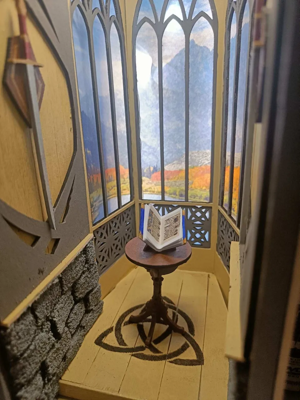 L'Atelier di Zelda Scenari Incantati BookNook Fantasy libreria fatto a mano
