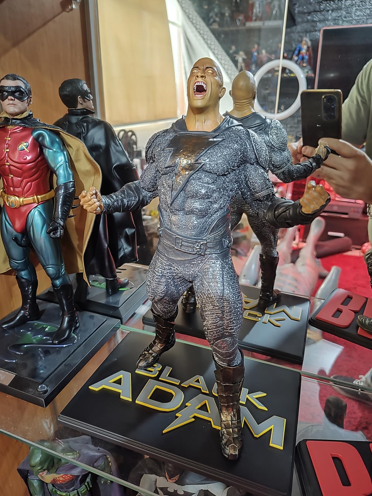 McFarlane DC Direct Black Adam statua resina film