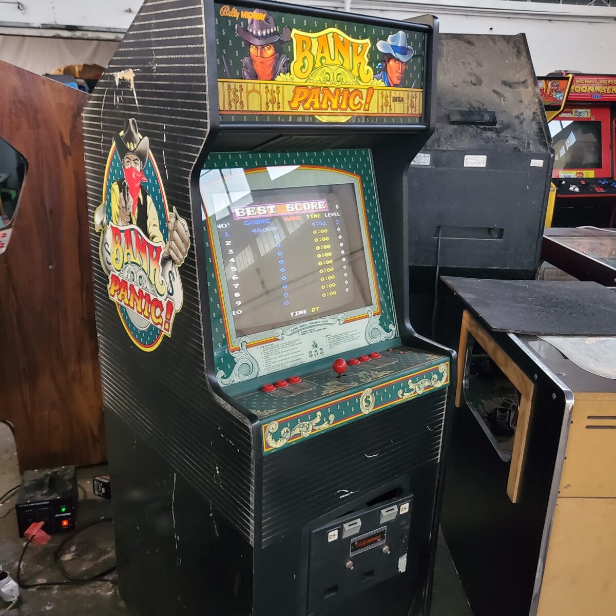 Arcade Story Bank Panic cabinato arcade SEGA 1984 western