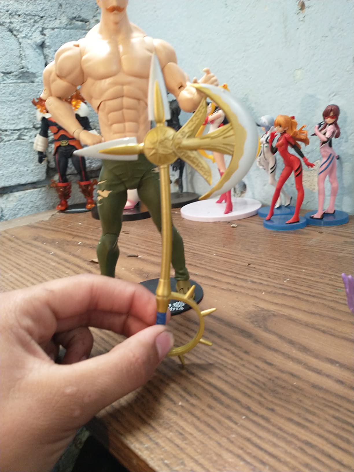 McFarlane Seven Deadly Sins Escanor action figure 17,8 cm stagione 3