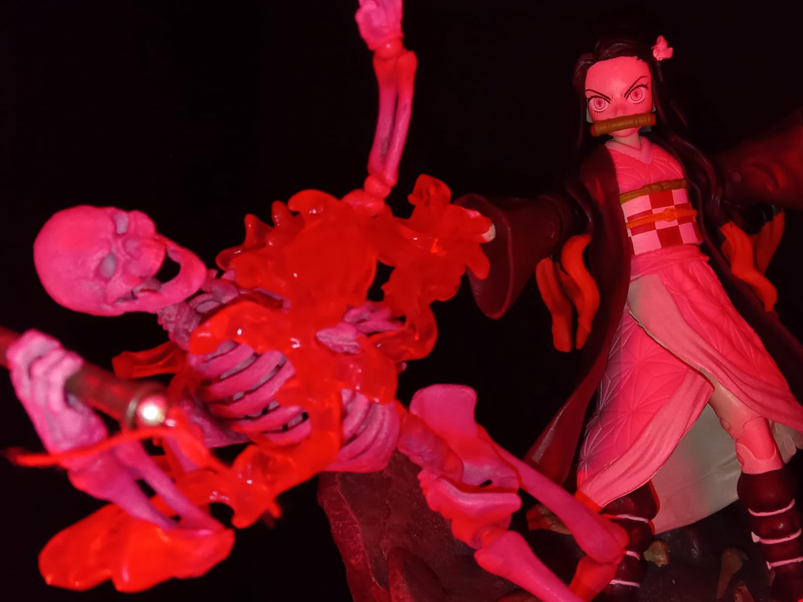McFarlane Demon Slayer Tanjiro action figure mega 30 cm