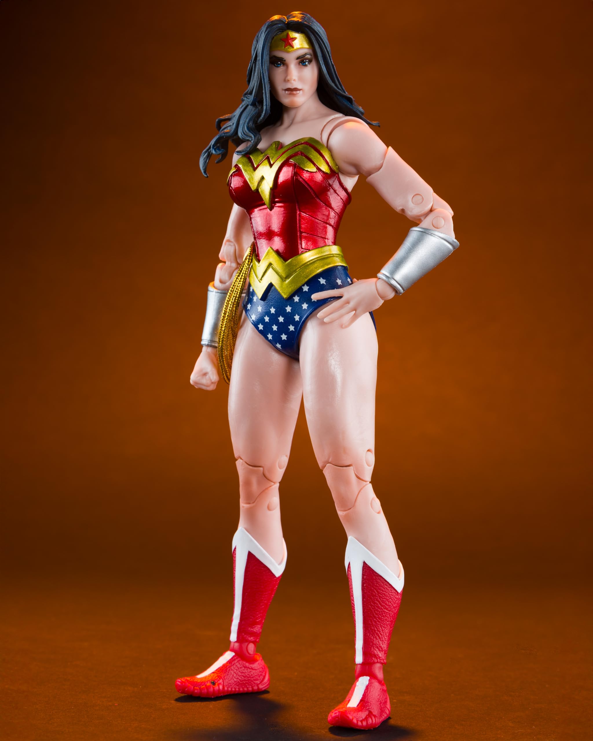 McFarlane DC Multiverse Wonder Woman Classic action figure 17,8 cm