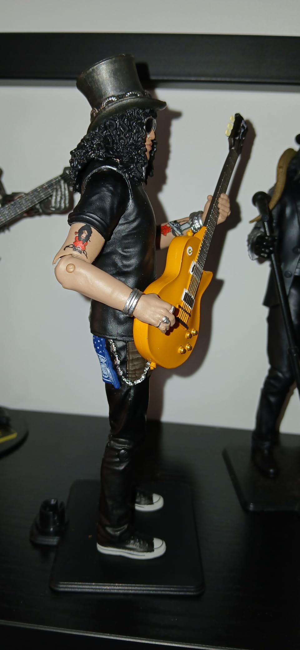McFarlane Music Maniacs Slash action figure 15,2 cm chitarra