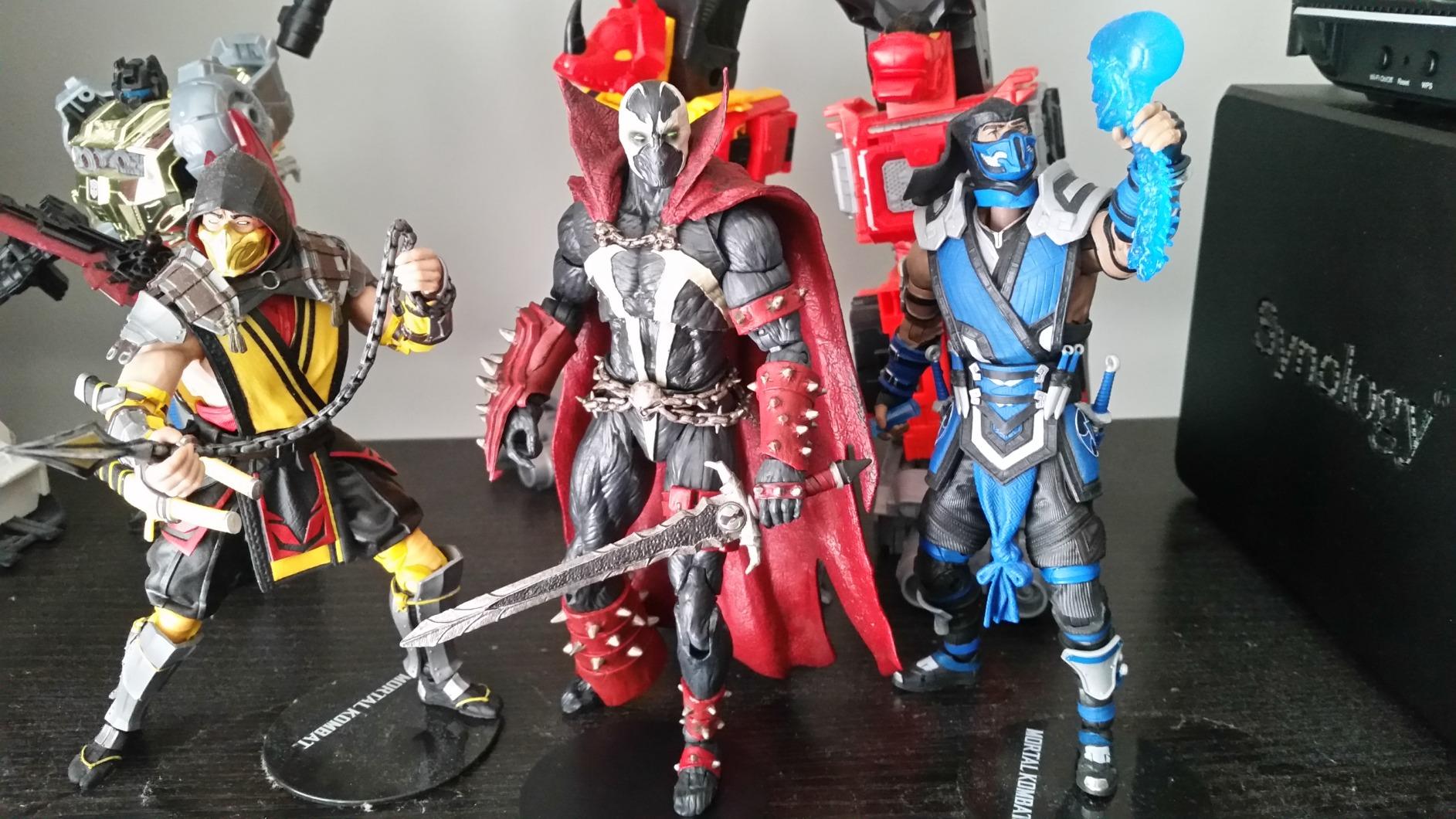 McFarlane Mortal Kombat Spawn Default Action Figure 17,8cm Spada