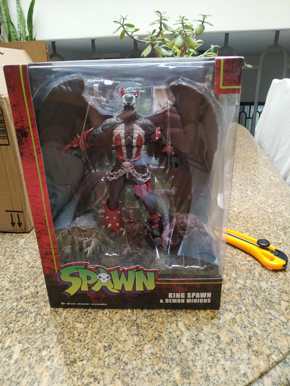 McFarlane Spawn King Spawn Megafig 30 cm con Ali