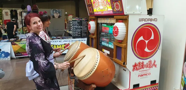 Arcade Story Arcade Taiko no Tatsujin libro musicale 2001
