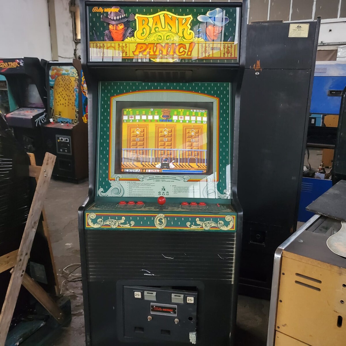 Arcade Story Bank Panic cabinato arcade SEGA 1984 western