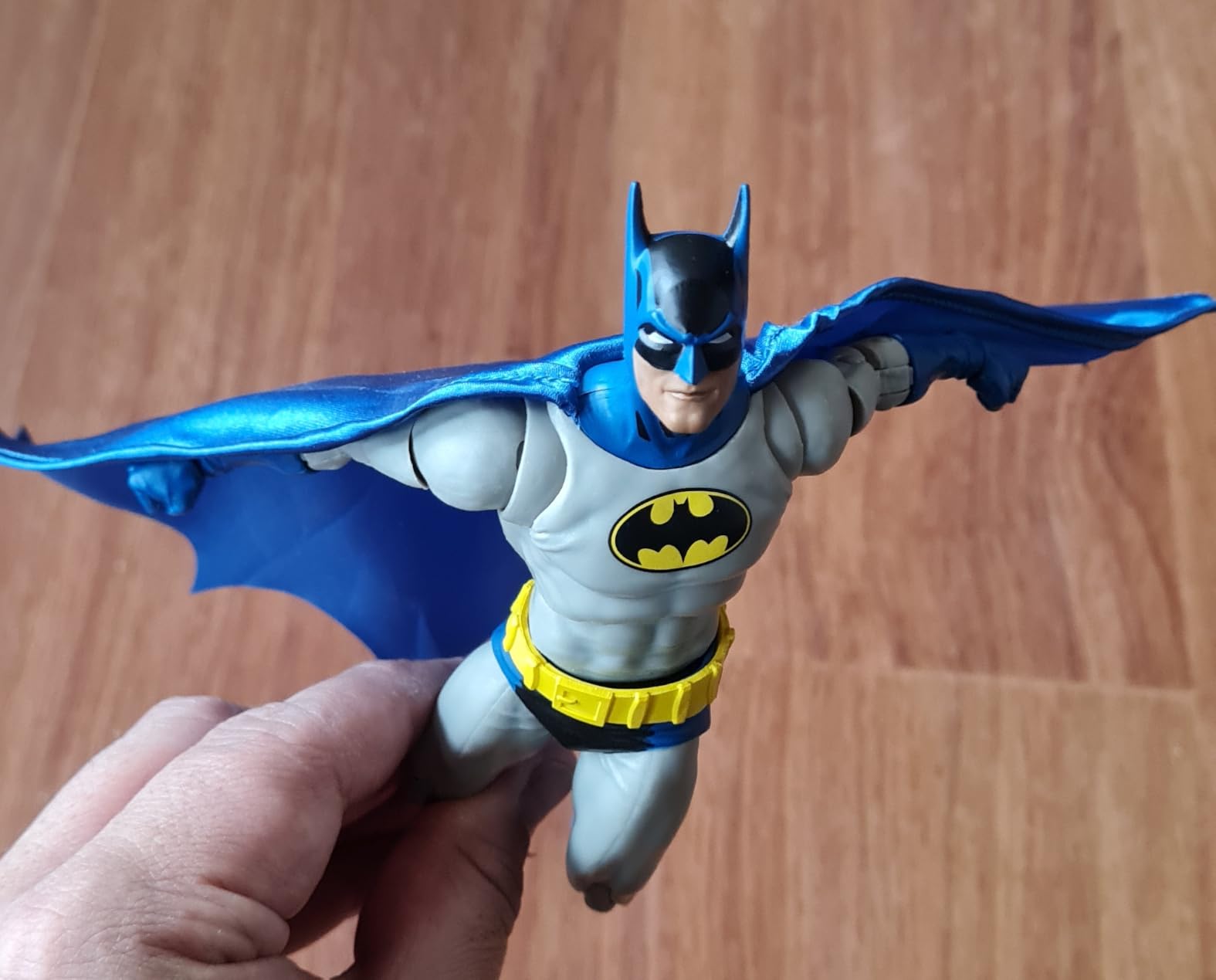 McFarlane DC Multiverse Batman Neal Adams action figure 18 cm