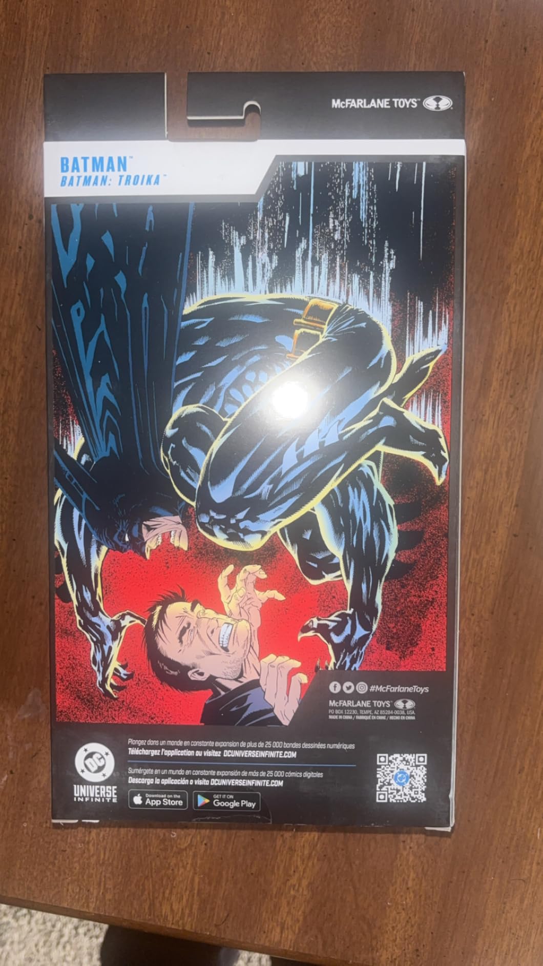 McFarlane DC Multiverse Batman Troika action figure 17,8cm batarang