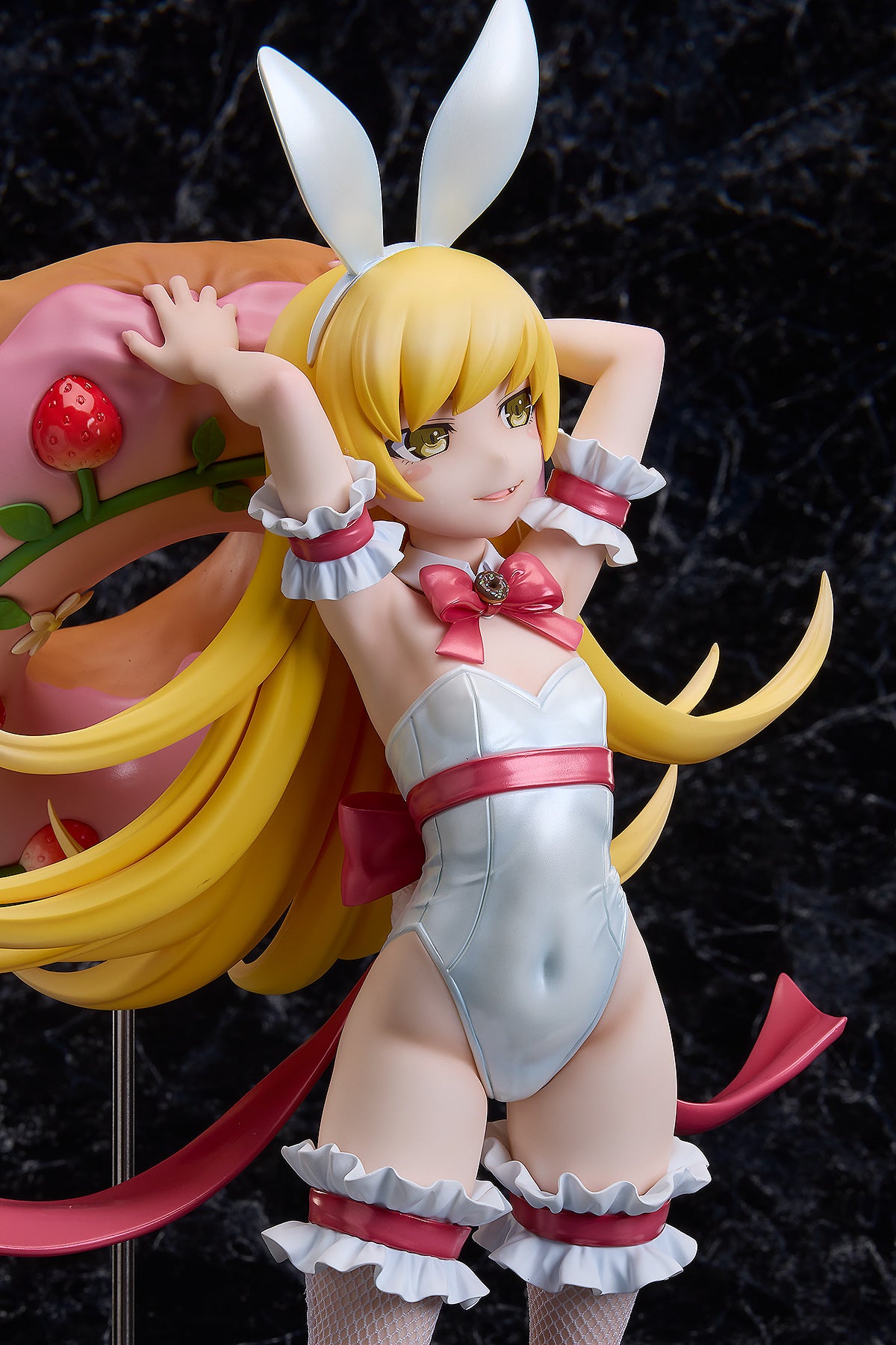 A Dimension Shinobu Oshino Bunny figure 1/4 bianca 35 cm