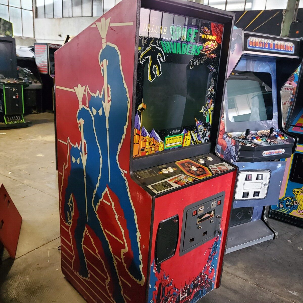 Arcade Story Leggende Space Invaders Deluxe cabinato Taito