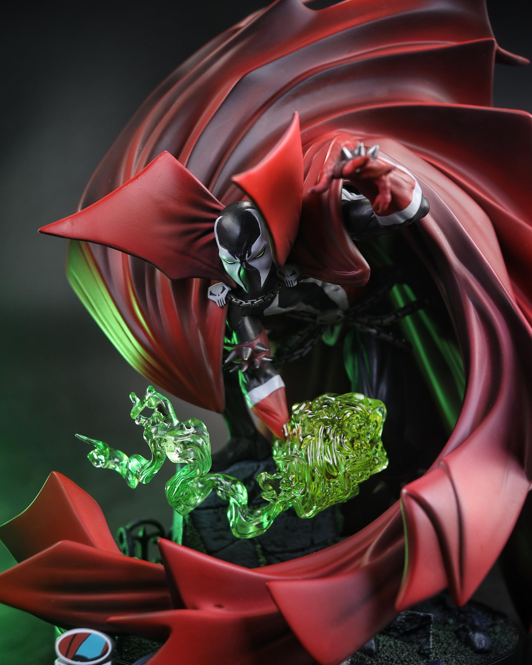 McFarlane Spawn #1 statua resina 1:10 nero bianco rosso 25cm