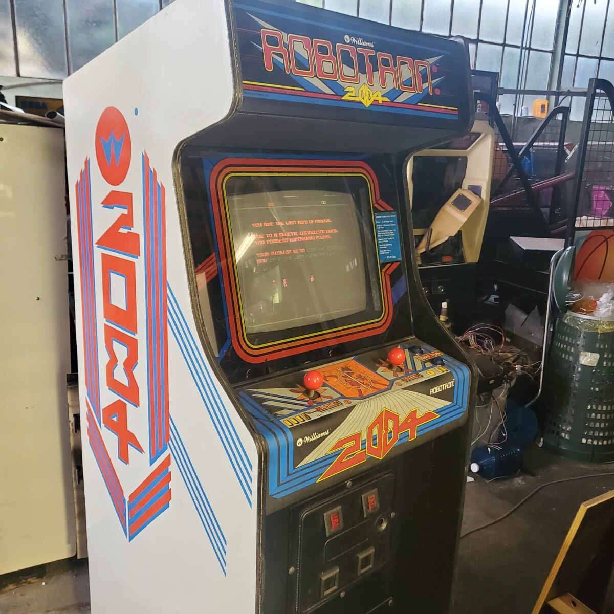 Arcade Story Leggende Arcade Robotron 2084 Williams cabinato 1982