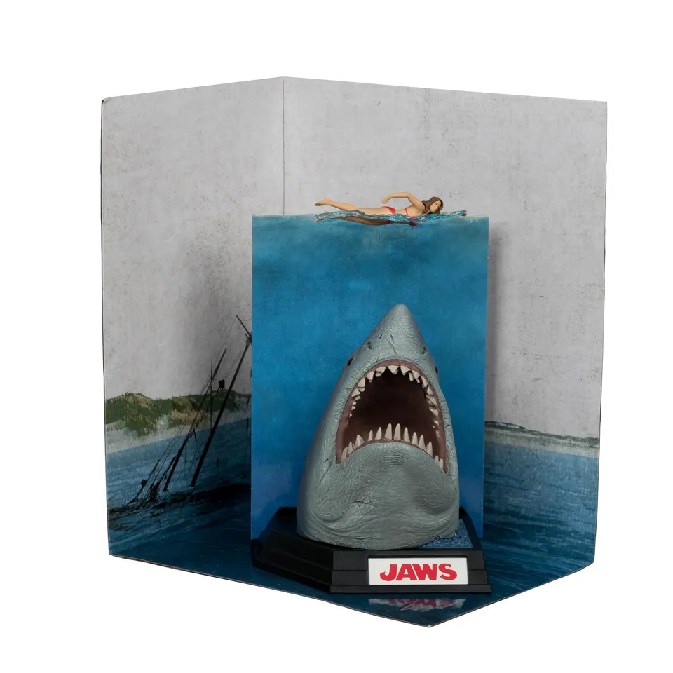 McFarlane Movie Maniacs Jaws 50° figure 15,2 cm