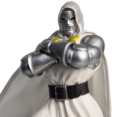 McFarlane Marvel Doctor Doom Future Foundation statua 30 cm