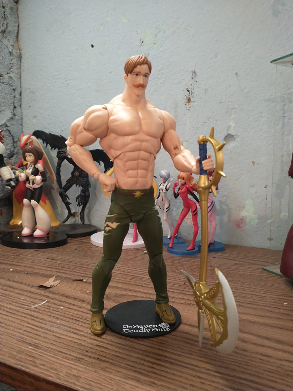 McFarlane Seven Deadly Sins Escanor action figure 17,8 cm stagione 3