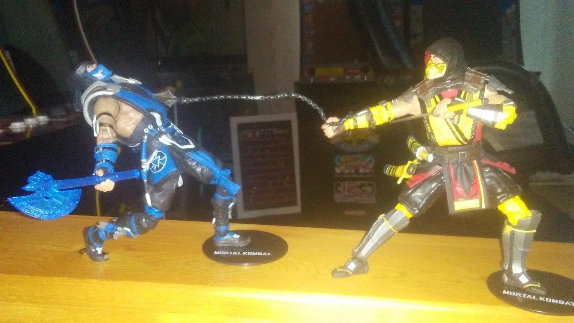 McFarlane Mortal Kombat Sub-Zero 7 inch action figure 17 cm articolata