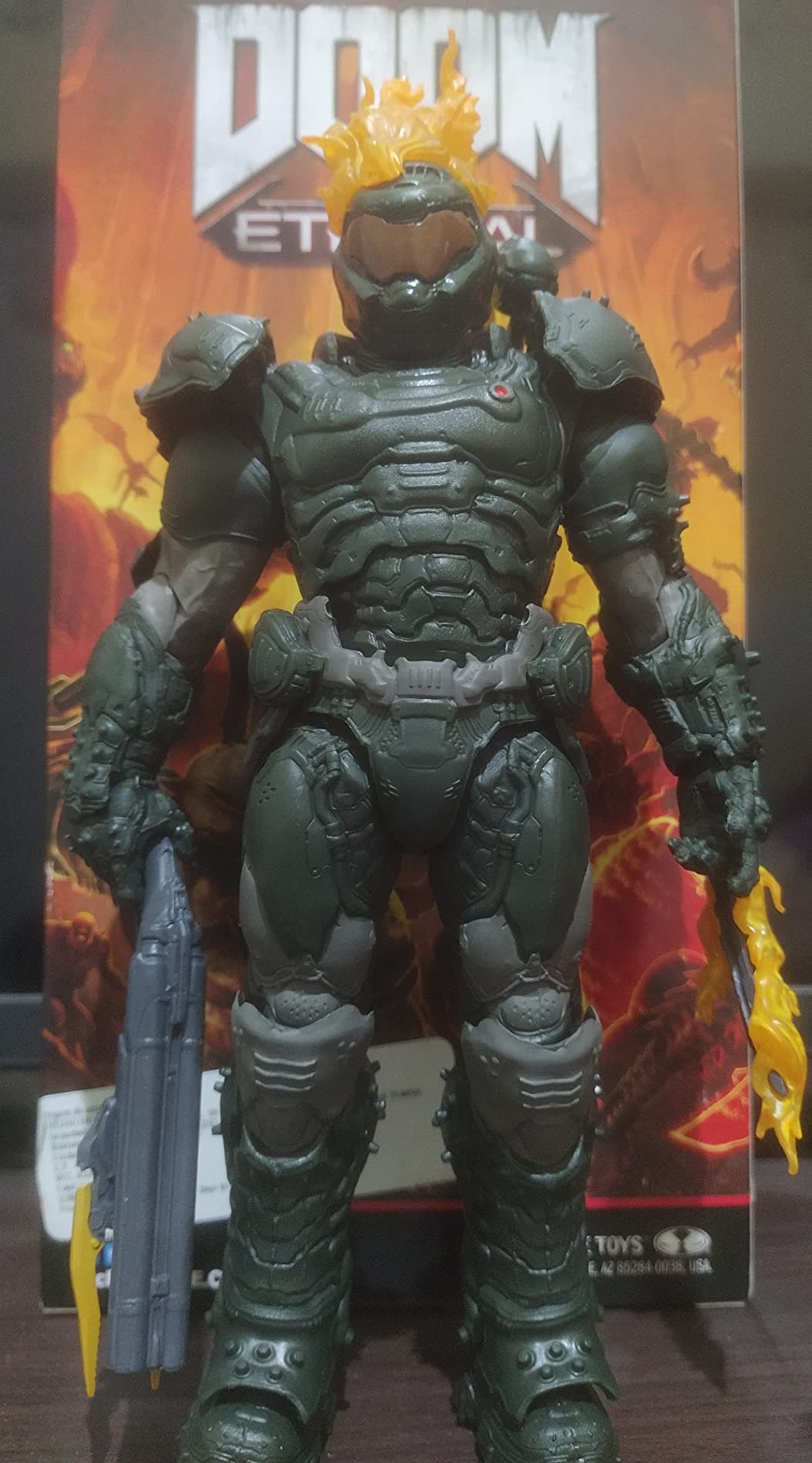 McFarlane Doom Eternal Slayer Ember Skin action figure 17,8 cm