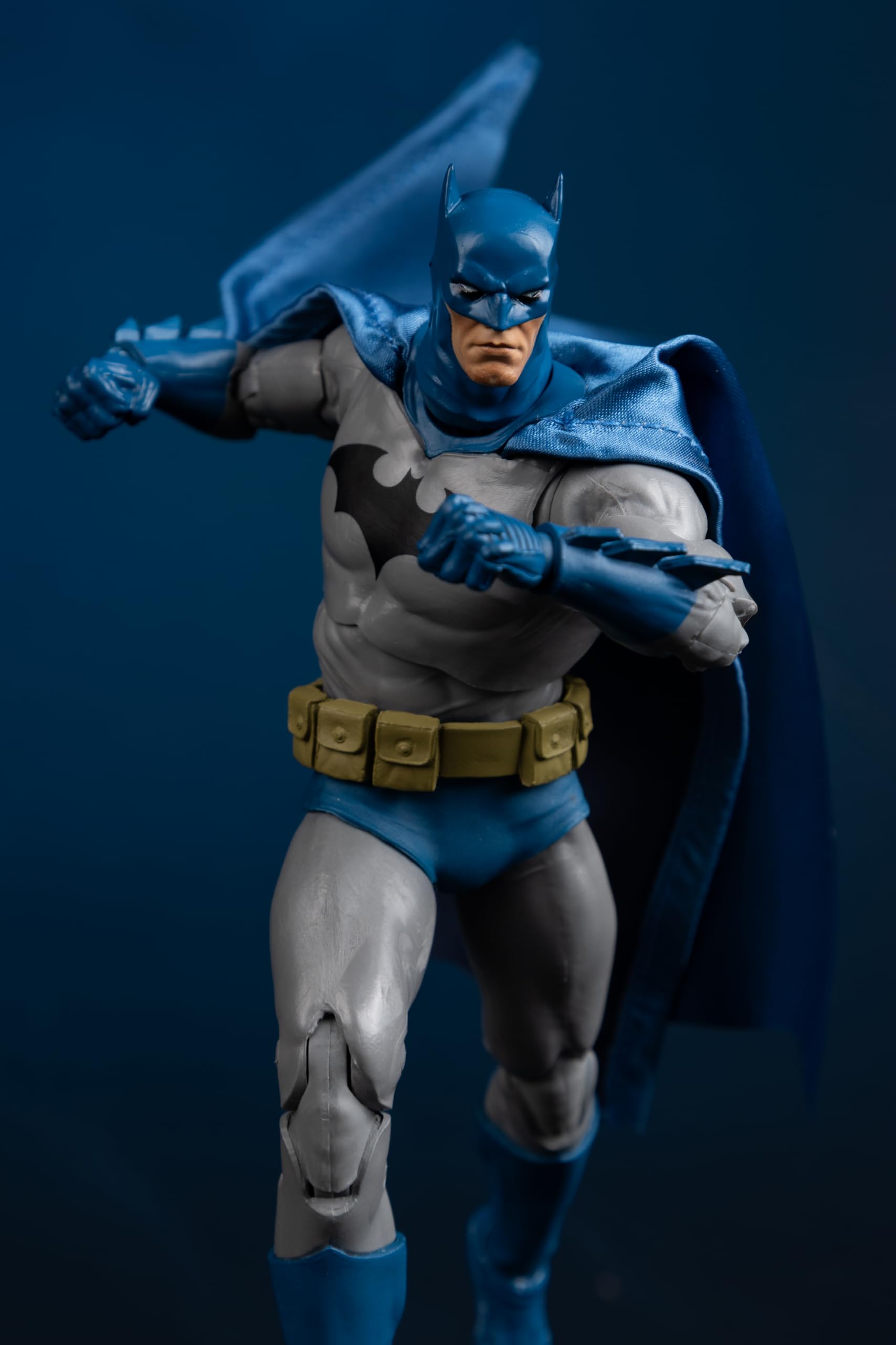 McFarlane DC Multiverse Batman Hush 2 Action Figure 18 cm