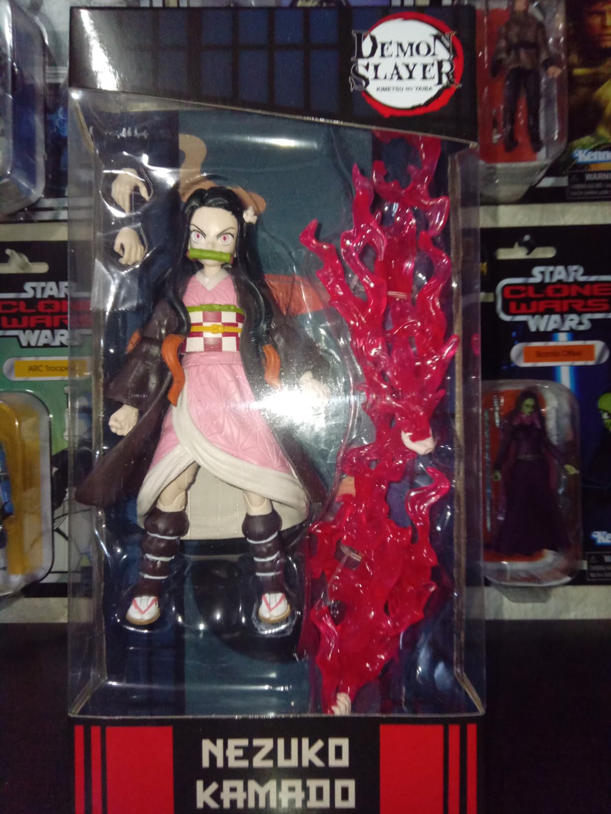 McFarlane Demon Slayer Tanjiro action figure mega 30 cm
