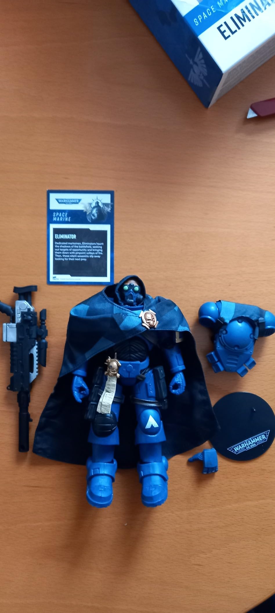 McFarlane Warhammer 40,000 Eliminator Space Marine Figura 7" cecchino