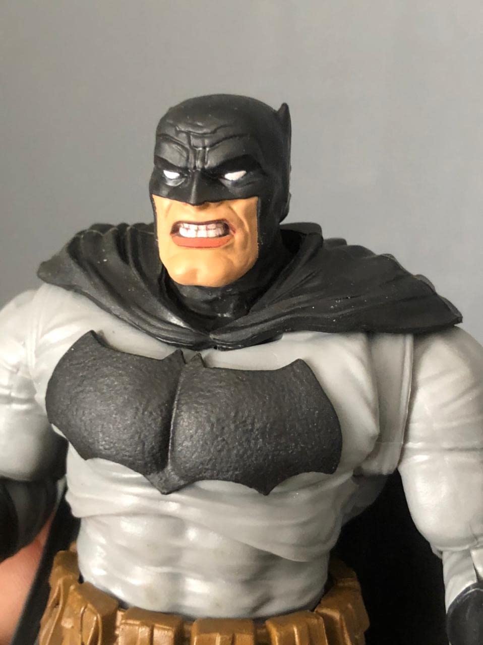 McFarlane DC Multiverse Dark Knight Returns Robin action figure 17,8 cm