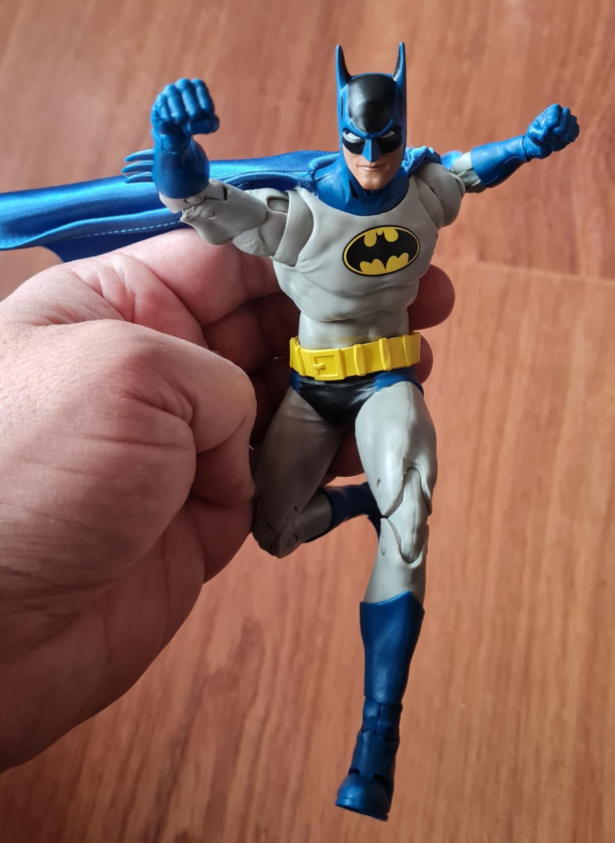 McFarlane DC Multiverse Batman Neal Adams action figure 18 cm