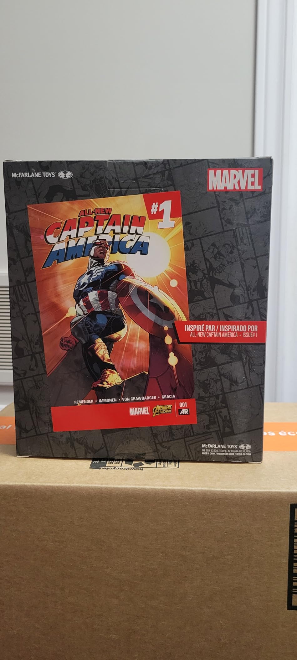 McFarlane Marvel Captain America #1 statua 1:10 con scena