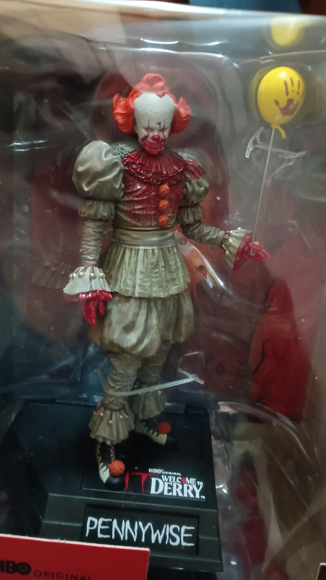 McFarlane Movie Maniacs Pennywise Bloody 16 cm