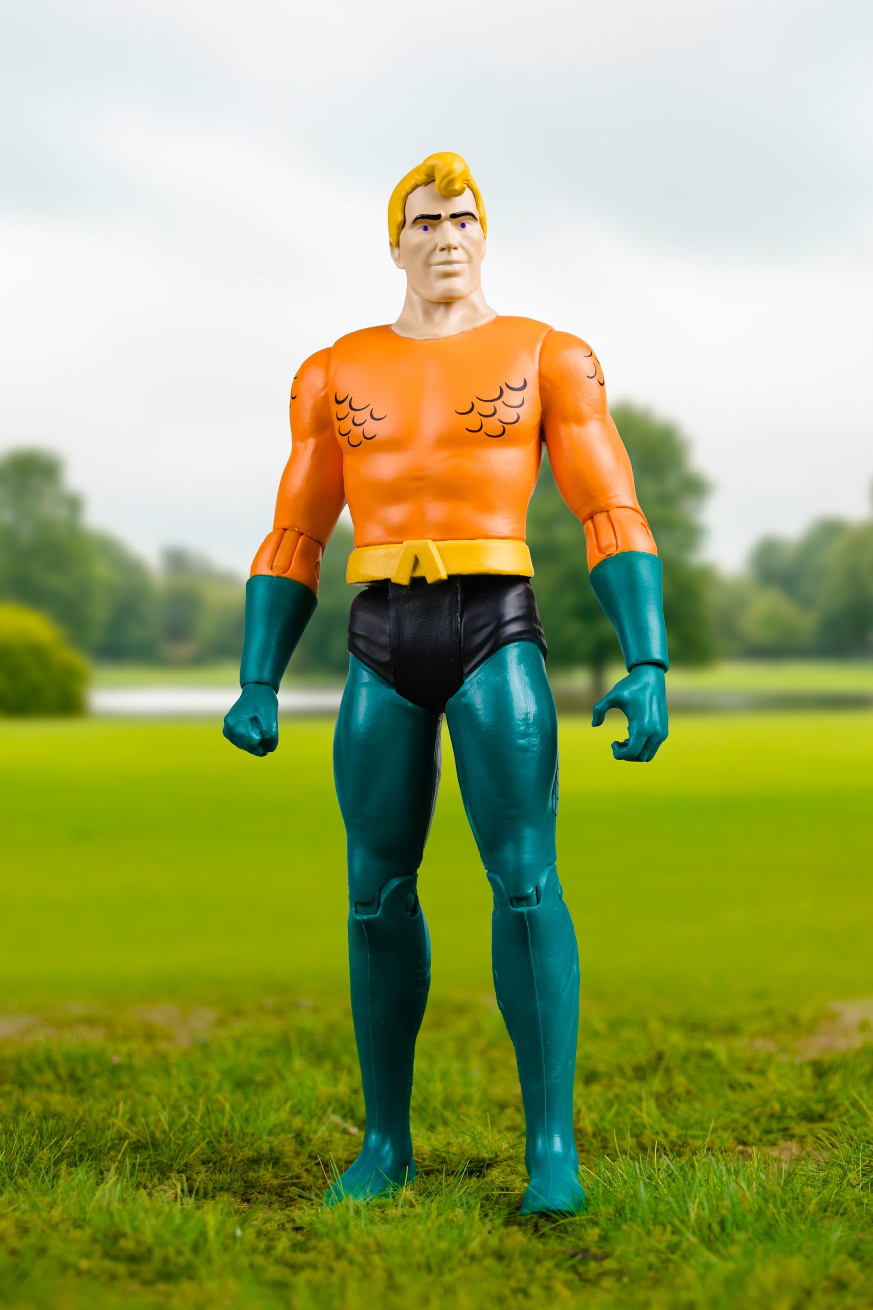 McFarlane DC Retro Aquaman 15 cm action figure Super Friends