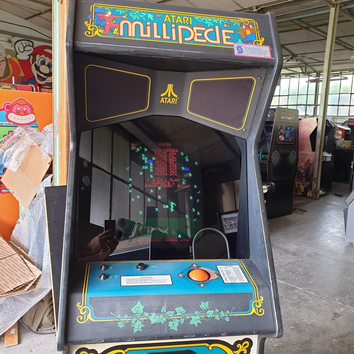 Arcade Story Arcade Millipede 1982 Atari cabinato track-ball