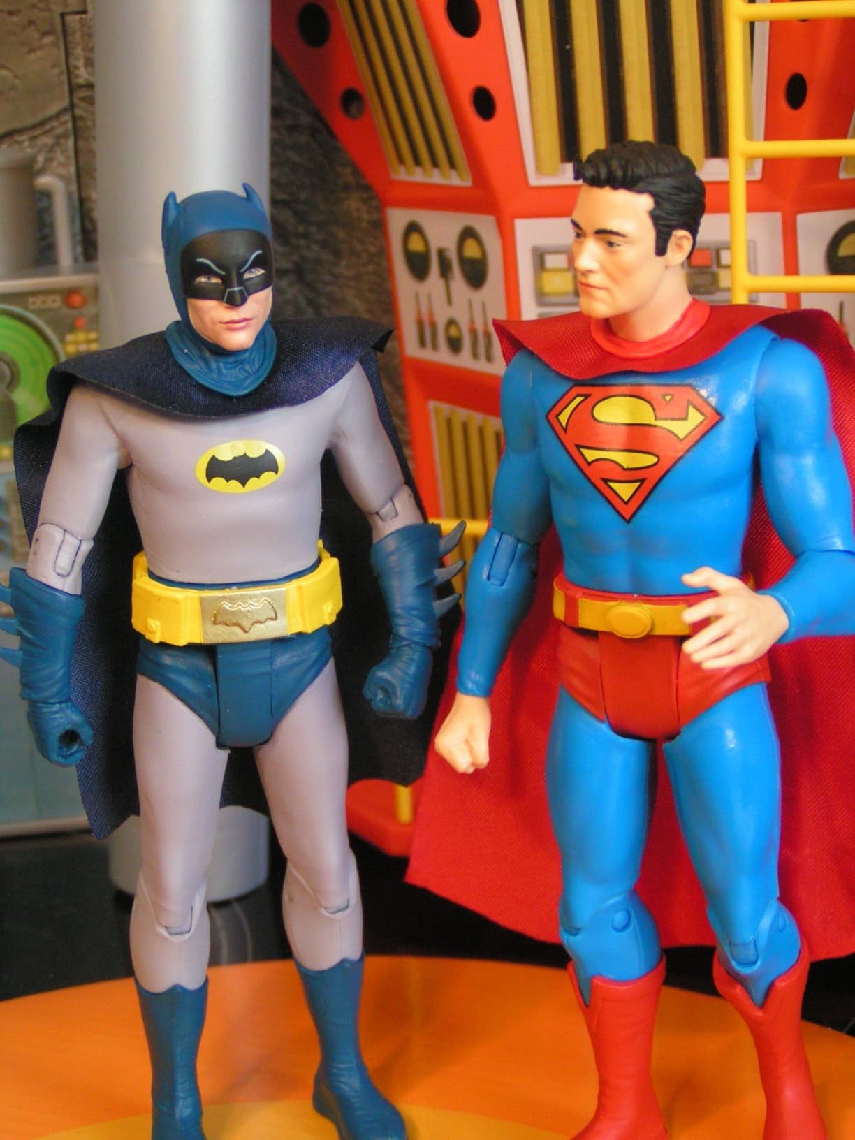 McFarlane DC Retro Batman 66 action figure 15 cm WV8