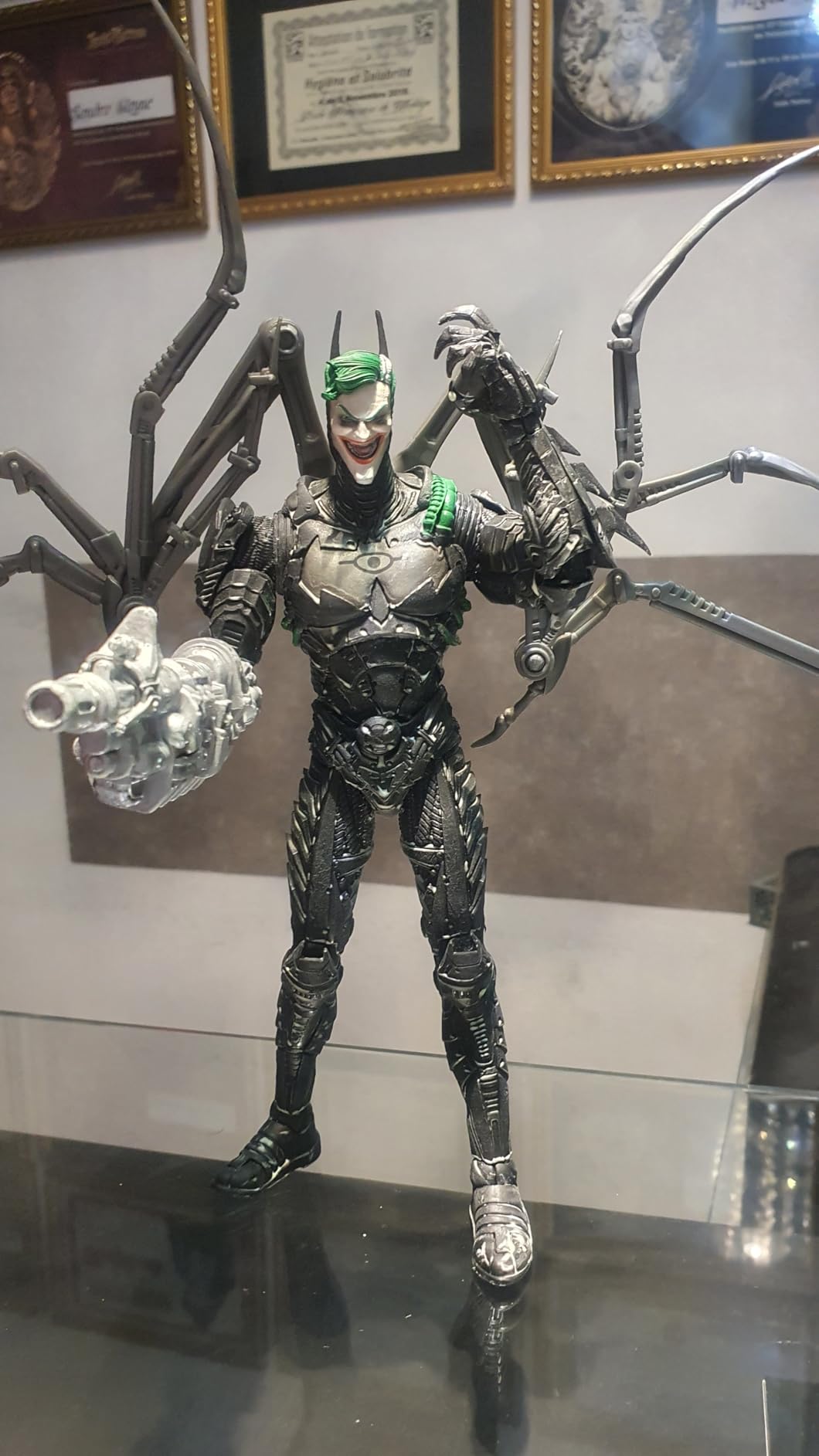 McFarlane DC Multiverse Batman Futures End GITD action figure Gold Label